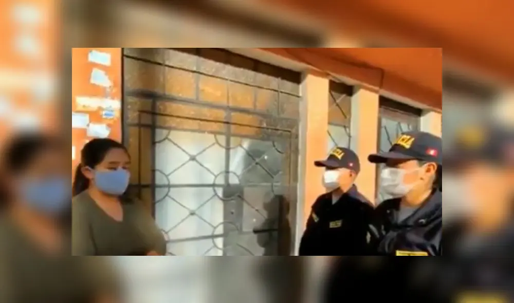 Policía devuelve dinero a mujer. Créditos: PNP. Policía devuelve dinero a mujer. Créditos: PNP.