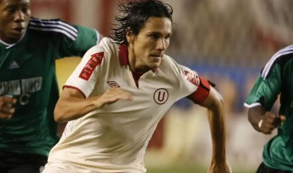 Miguel Ángel Torres ganó tres títulos de Primera División con Universitario.
