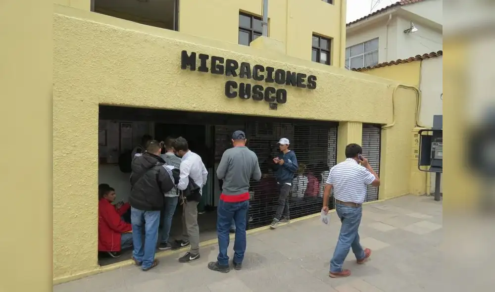 migraciones. Oficina está ubicada en la avenida El Sol . migraciones. Oficina está ubicada en la avenida El Sol .