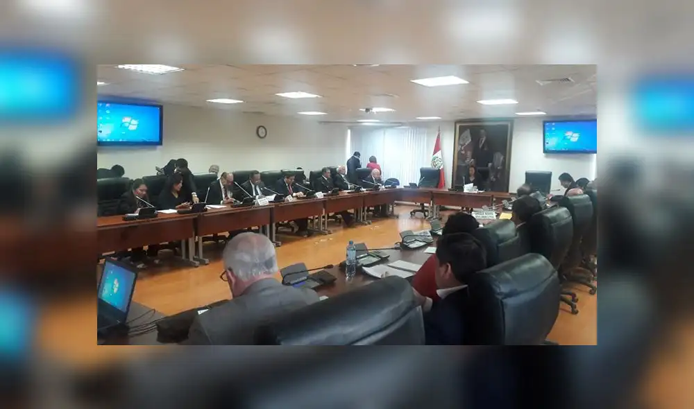 Asociación de Universidades del Perú propone cambios en la Ley Universitaria al Congreso Asociación de Universidades del Perú propone cambios en la Ley Universitaria al Congreso