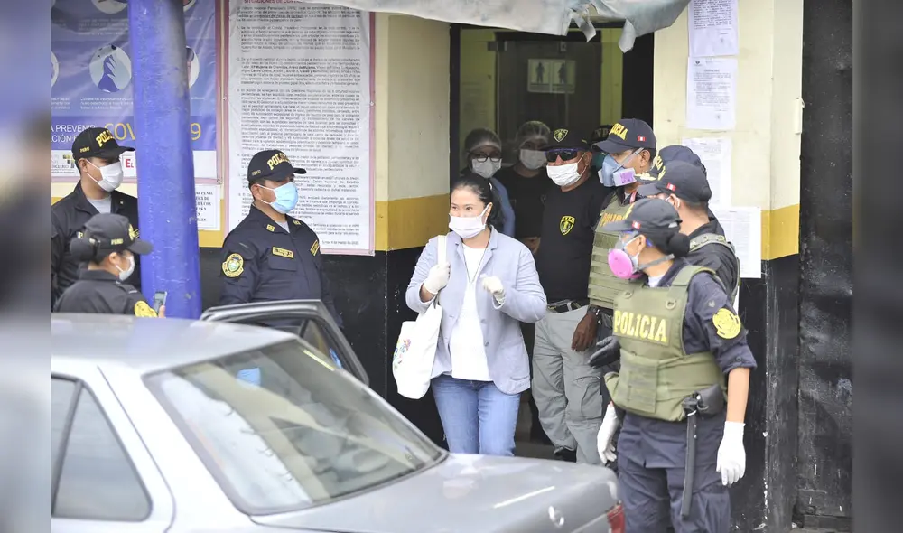 Keiko Fujimori deja las instalaciones del penal Anexo de Mujeres en Chorrillos. Foto: Javier Quispe Arcadi. Keiko Fujimori deja las instalaciones del penal Anexo de Mujeres en Chorrillos. Foto: Javier Quispe Arcadi.