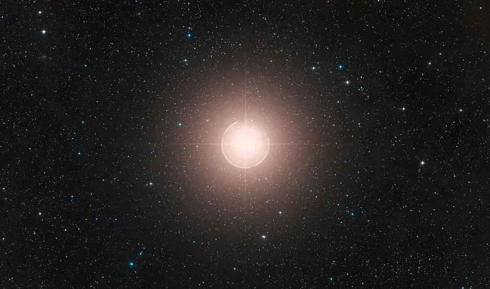 El nuevo estudio indica que Betelgeuse está a 520 años luz de la Tierra. Foto: ESO El nuevo estudio indica que Betelgeuse está a 520 años luz de la Tierra. Foto: ESO