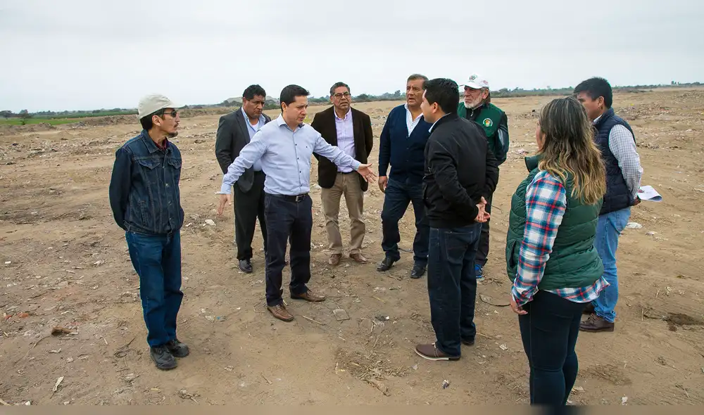 Autoridades visitan circuitos turísticos. Autoridades visitan circuitos turísticos.