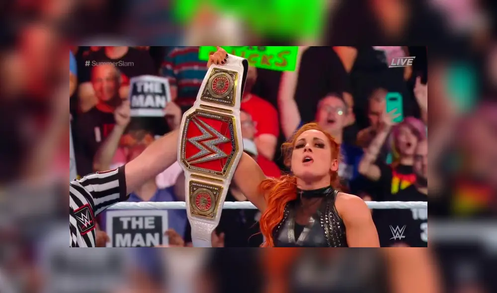 Becky Lynch retuvo una vez más su título femenino de Raw. Créditos: WWE