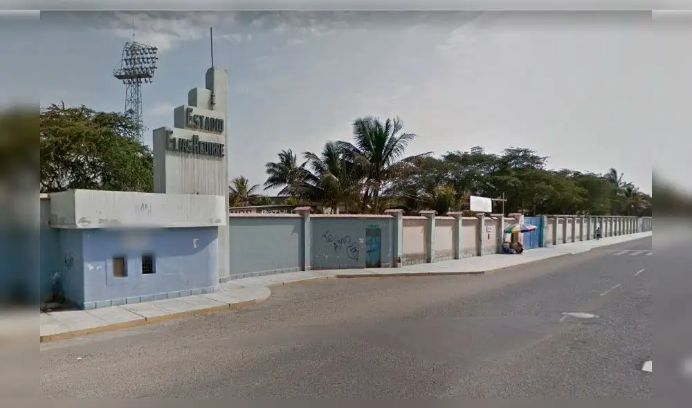 Estadio Elías Aguirre en Lambayeque. Estadio Elías Aguirre en Lambayeque.