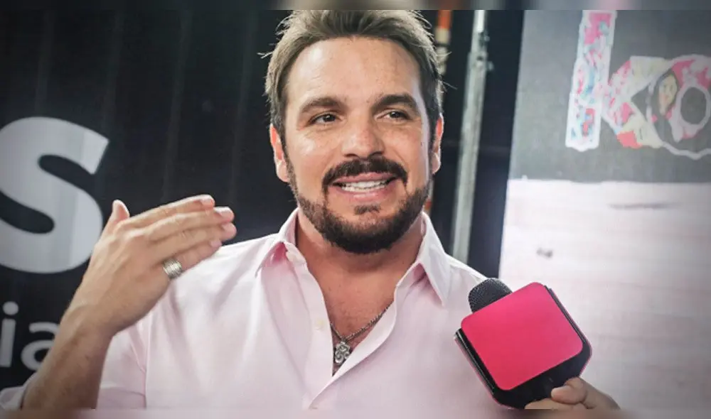 El actor diseñó un portal web gratuito para jóvenes que no tengan cómo pagar una academia preuniversitaria.