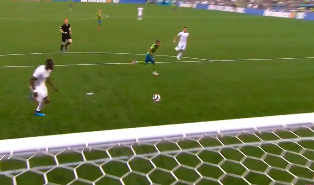 Raúl Ruidiaz marcó su octavo gol en la actual temporada de la MLS con el Seattle Sounders. | Foto: Fox Sports Raúl Ruidiaz marcó su octavo gol en la actual temporada de la MLS con el Seattle Sounders. | Foto: Fox Sports