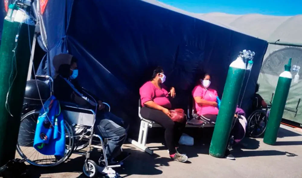 Pacientes en la intemperie. Pacientes en la intemperie.