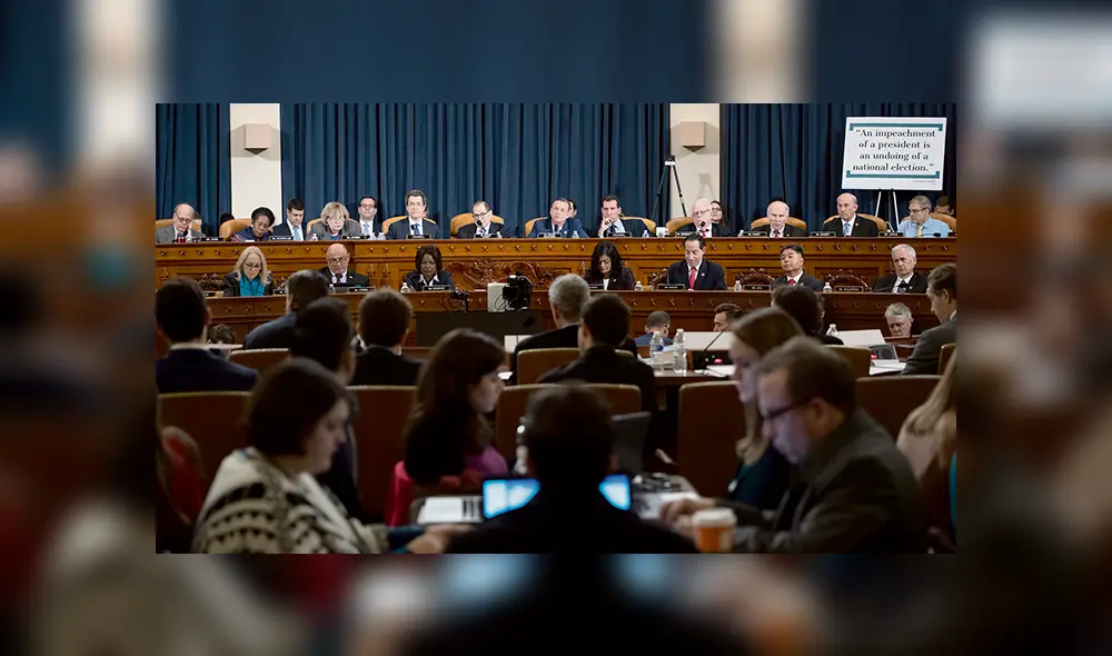 Declaran. El Comité Judicial de la Cámara Baja de Estados Unidos recibe el testimonio de eruditos constitucionalistas en el Capitolio. Foto: EFE. Declaran. El Comité Judicial de la Cámara Baja de Estados Unidos recibe el testimonio de eruditos constitucionalistas en el Capitolio. Foto: EFE.