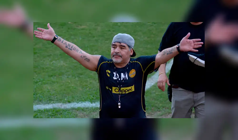 Impiden mudanza de Diego Maradona a exclusiva zona de México Impiden mudanza de Diego Maradona a exclusiva zona de México