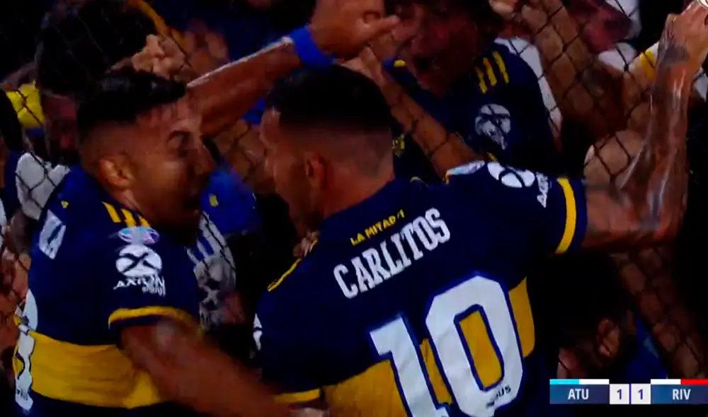 Carlos Tevez marcó un golazo y le está dando el título de la Superliga Argentina a Boca Juniors. | Foto: Fox Sports