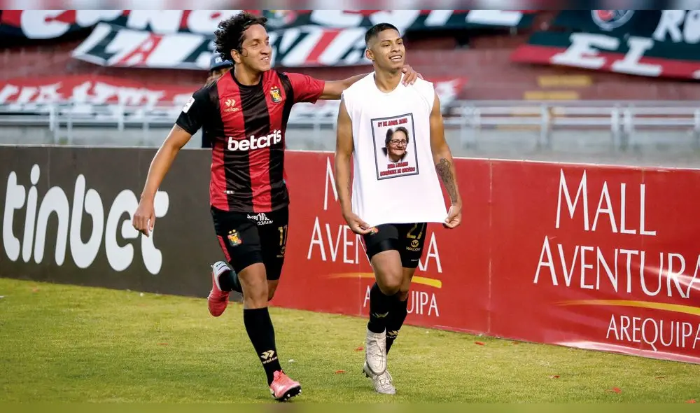 festejo. Los "Rojinegros" sumaron tres puntazos y son únicos líderes del campeonato. festejo. Los "Rojinegros" sumaron tres puntazos y son únicos líderes del campeonato.