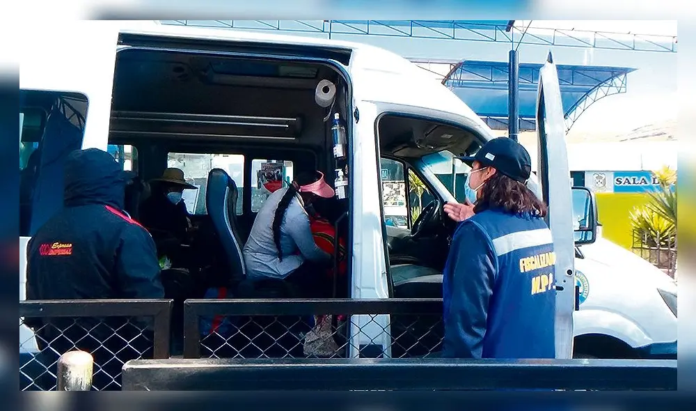 distancia social. El aforo de los vehiculos no puede ser cubierto en su totalidad. distancia social. El aforo de los vehiculos no puede ser cubierto en su totalidad.