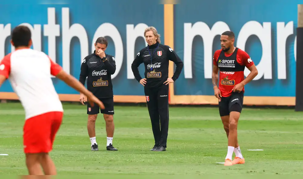 El estratega argentino se analiza el universo de jugadores peruanos para disputar la próximas Eliminatorias Qatar 2022.