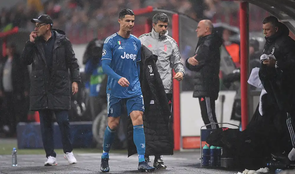 Cristiano Ronaldo fue reemplazado en partido de la Juventus contra el Lokomotiv y terminó enfadándose con el técnico 'bianconeri' Maurizio Sarri.