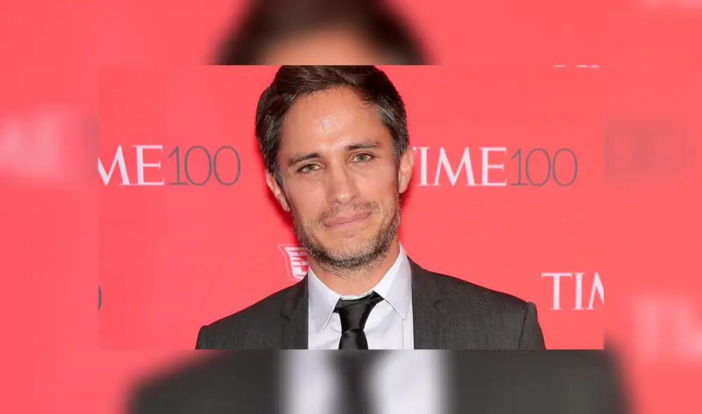Gael García Bernal  ganó un Globo de Oro por su actuación en la serie 'Mozart in the Jungle'. (Foto: People)