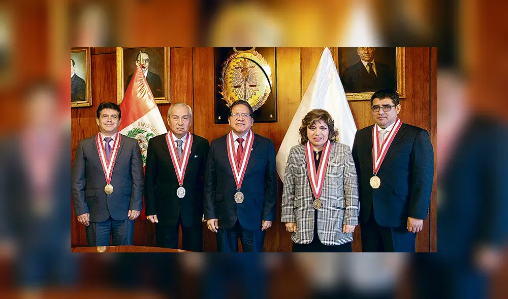 Corren riesgo las investigaciones de ‘Los Cuellos Blancos’ Corren riesgo las investigaciones de ‘Los Cuellos Blancos’