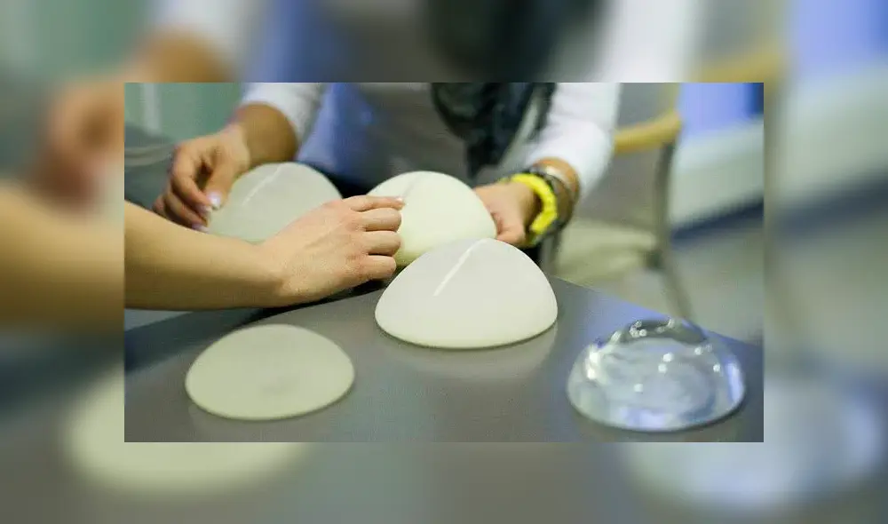 Una mujer se horrorizó al encontrar ‘dos senos adicionales’ en su cuerpo, luego de someterse a una cirugía costosa para mejorar su apariencia física. (Foto: Referencial)