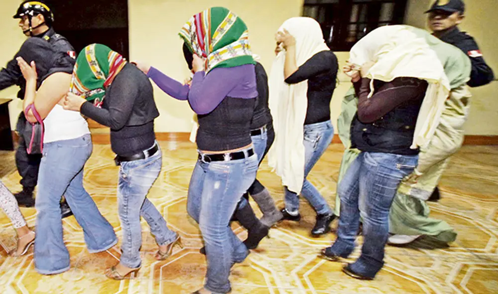 Solas. Tras ser rescatadas, no se brinda ayuda a víctimas. Solas. Tras ser rescatadas, no se brinda ayuda a víctimas.