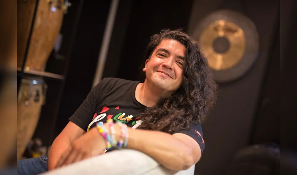 Mauricio Mesones en Baqueta Studios, donde ha grabado la totalidad de su música. Foto: Antonio Melgarejo