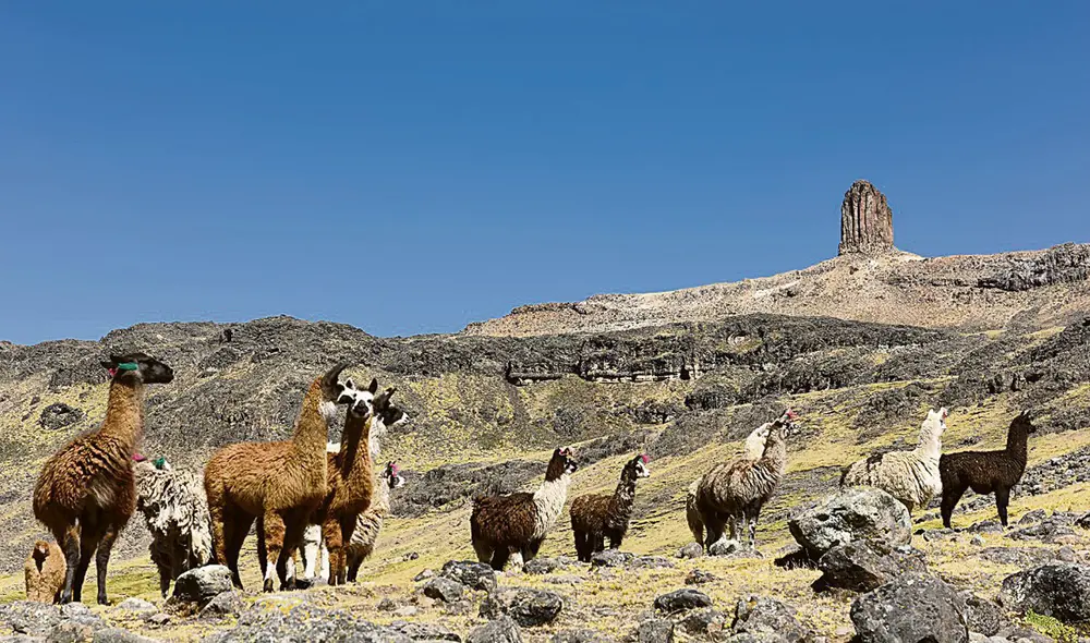Montaña ritual de Lircay, Huancavelica Montaña ritual de Lircay, Huancavelica