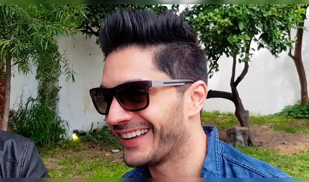 Daniel Elbittar, actor de la serie de "El secreto de Selena" llegó a Perú 