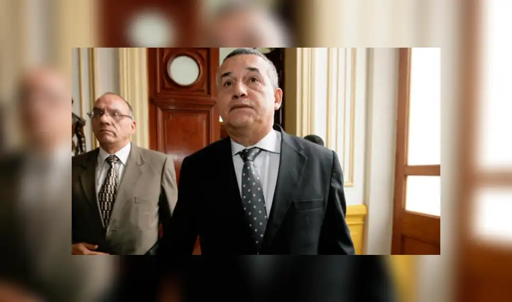 Daniel Urresti considera una “guerra sucia” la sentencia por difamación en su contra