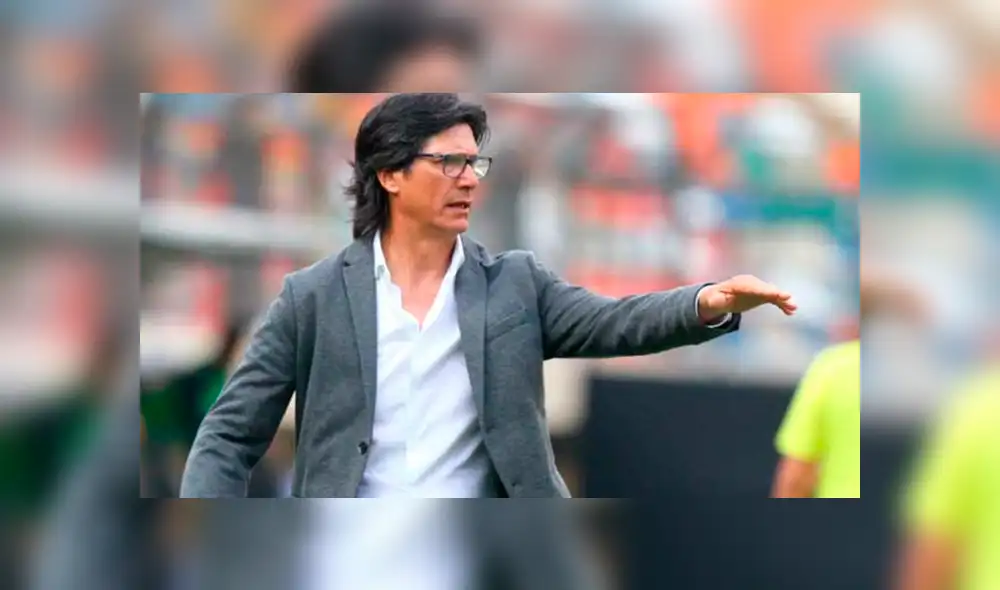 Jean Ferrari sobre la U Jean Ferrari sobre la U