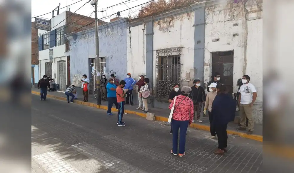 Padres buscan reducción de pensión.