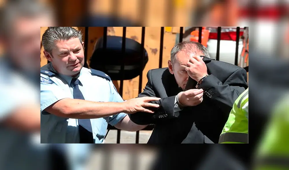 Pedófilo obligaba a sus víctimas a sonreír mientras abusaba de ellas [FOTOS]