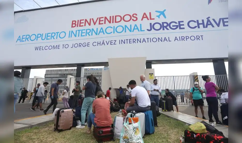 Gobierno retornó a primer grupo de peruanos varados en el extranjero Gobierno retornó a primer grupo de peruanos varados en el extranjero