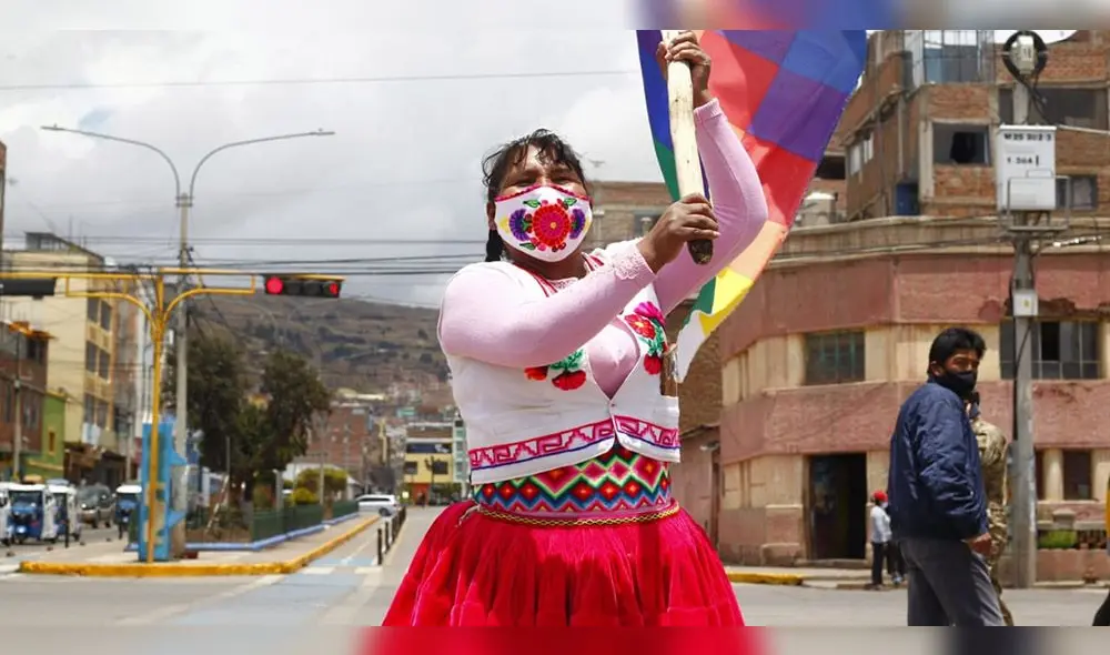 Rita Suaña, activista y ex alcaldesa de los Uros.