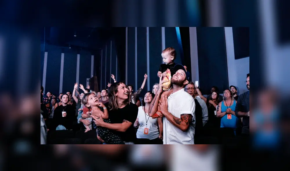 Olive junto con sus padres y hermana. Olive junto con sus padres y hermana.