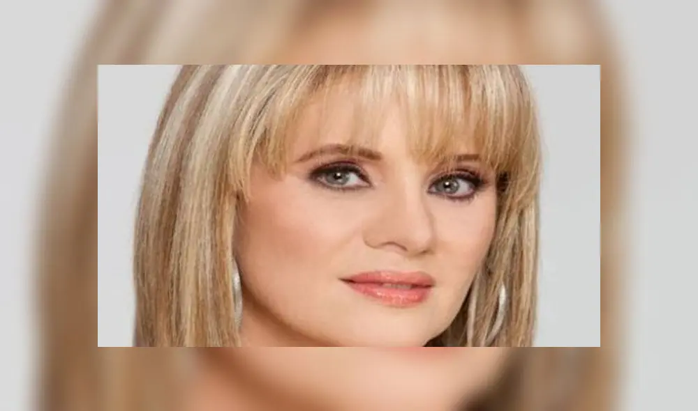 Tras la gran aceptación de sus videos, la plataforma buscó a la actriz para proponerle hacer mancuerna en sus contenidos. Tras la gran aceptación de sus videos, la plataforma buscó a la actriz para proponerle hacer mancuerna en sus contenidos.