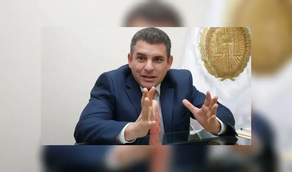 Fiscal Rafael Vela: "Es falso y temerario" decir que la Fiscalía quiera proteger a PPK Fiscal Rafael Vela: "Es falso y temerario" decir que la Fiscalía quiera proteger a PPK