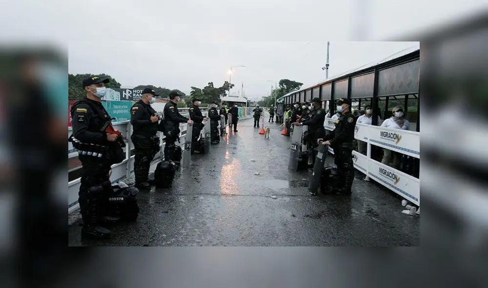 Desde el sábado aplica el cierre de la frontera de Colombia con Venezuela, en un intento por evitar que el brote de coronavirus sea mayor. Foto: EFE