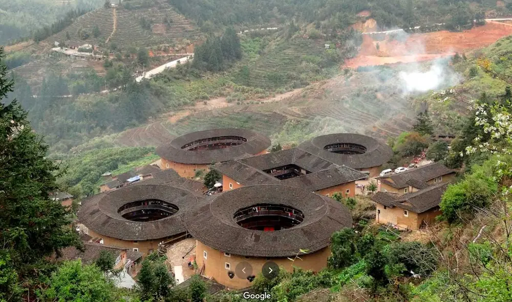 Desliza las imágenes para ver cómo luce la ciudad mostrada en la cinta de Disney Mulán Foto: captura de Google Maps Desliza las imágenes para ver cómo luce la ciudad mostrada en la cinta de Disney Mulán Foto: captura de Google Maps