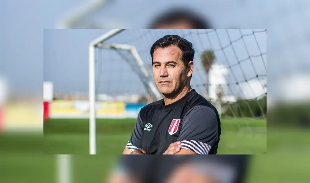 Oblitas sobre Ahmed Oblitas sobre Ahmed