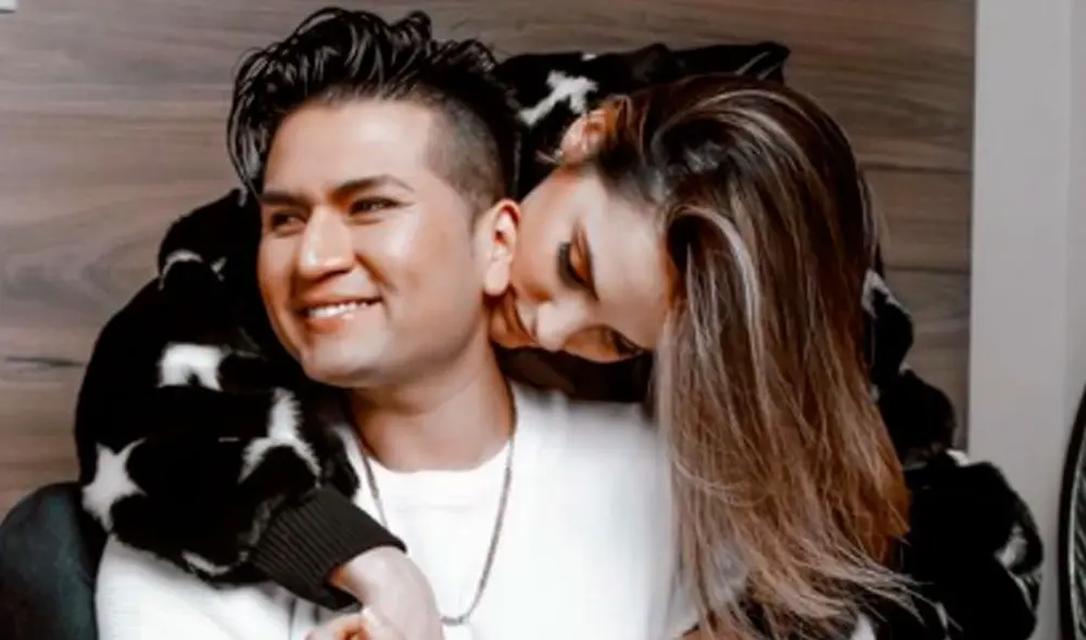 Deyvis Orosco dedicó unapublicación en redes sociales para su novia Cassandra Sánchez, con quien se comprometió el viernes 23 de octubre. Foto: @deyvisorosco