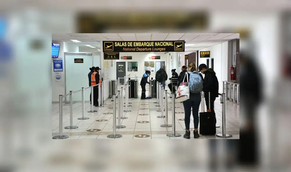 migraciones vuelos atrasados aeropuerto foto: Indecopi