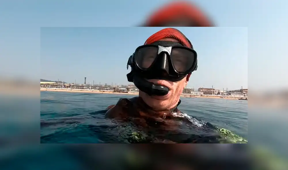 Un buzo quedó en shock luego de toparse con una extraña criatura en la profundidad del mar. Un buzo quedó en shock luego de toparse con una extraña criatura en la profundidad del mar.