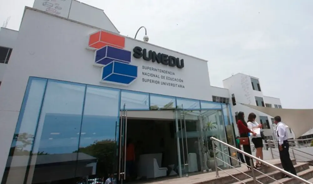 Flor Pablo indicó que es necesario ordenar el sistema educativo y hacerlo funcionar como uno solo. Flor Pablo indicó que es necesario ordenar el sistema educativo y hacerlo funcionar como uno solo.