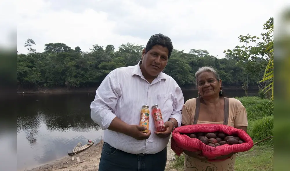 Una comunidad de la Reserva Nacional Pacaya Samiria ha firmado un contrato con una multinacional de bebidas para venderle aguaje, el superfruto amazónico, y con sus ingresos conservar los bosques de la segunda área natural protegida más grande del país.