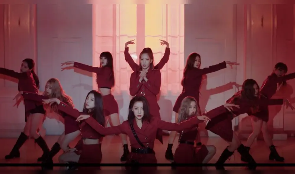 LOONA lanza 3 videos de coreografía como parte de la serie 'Multiverse', e incluye el símbolo de HaSeul.