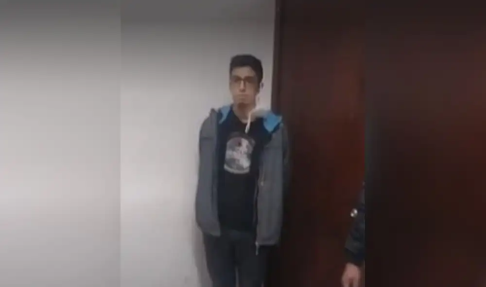 Carlos Ezeta Gómez sería liberado a las 3.00 p. m. de la comisaría San Andrés tras agredir al parlamentario Burga. Foto: captura de América