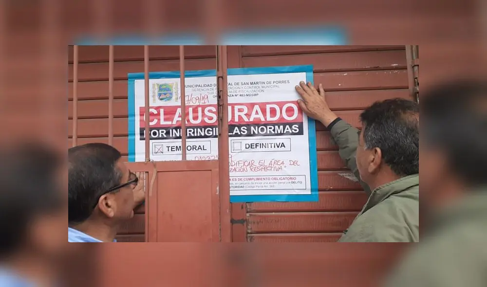 Policía y gerencias de Salud y Fiscalización de SMP clausuraron panificadora tras constatar las condiciones en las que trabajaban. (Foto: PNP)