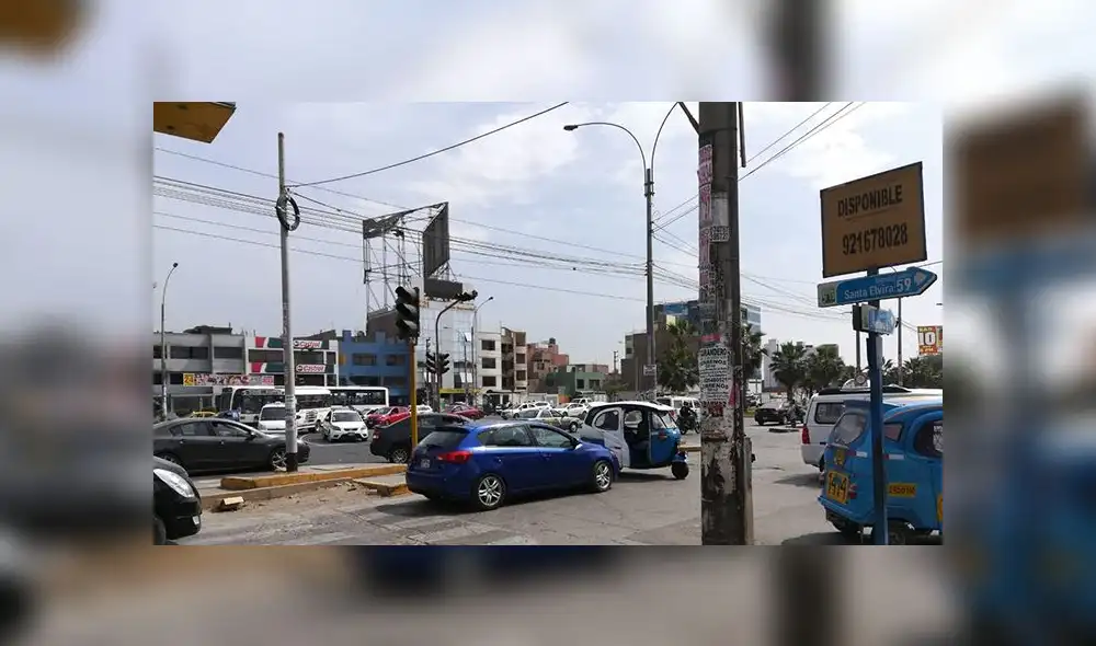 Los Olivos: accidentes de tránsito y caos vehicular es generado por fallas en los semáforos