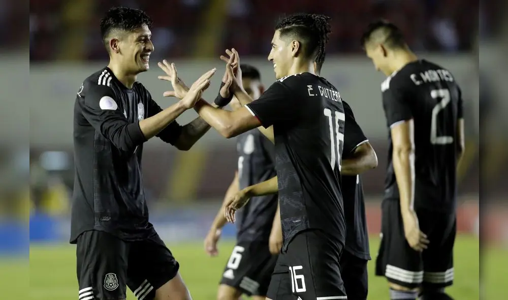 AME5564. CIUDAD DE PANAMÁ (PANAMÁ), 15/11/2019.- Jugadores de México celebran este viernes tras anotar un gol contra Panamá, durante el partido de fútbol entre ambas selecciones por la Liga de Naciones Concacaf, en el estadio Rommel Fernández, en Ciudad de Panamá (Panamá). EFE/Bienvenido Velasco AME5564. CIUDAD DE PANAMÁ (PANAMÁ), 15/11/2019.- Jugadores de México celebran este viernes tras anotar un gol contra Panamá, durante el partido de fútbol entre ambas selecciones por la Liga de Naciones Concacaf, en el estadio Rommel Fernández, en Ciudad de Panamá (Panamá). EFE/Bienvenido Velasco
