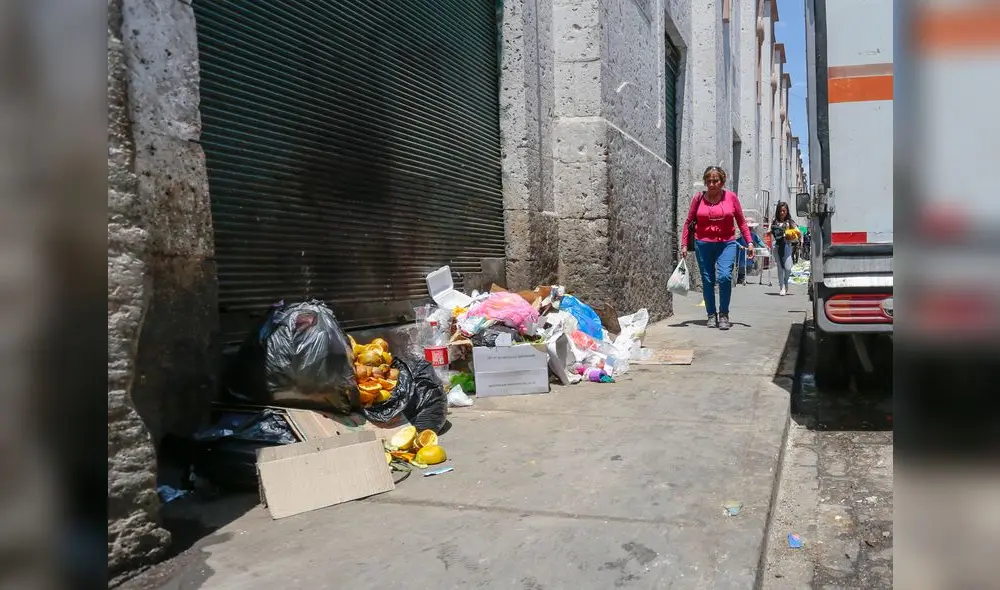 CONTAMINACION BASURA 