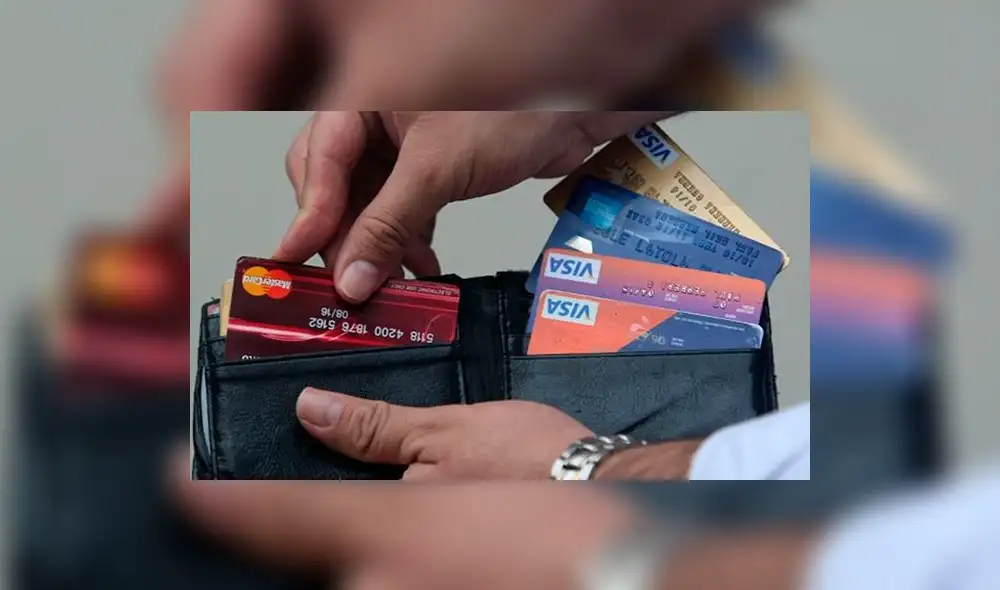 ¿Cuántas tarjetas de crédito es adecuado poseer? 